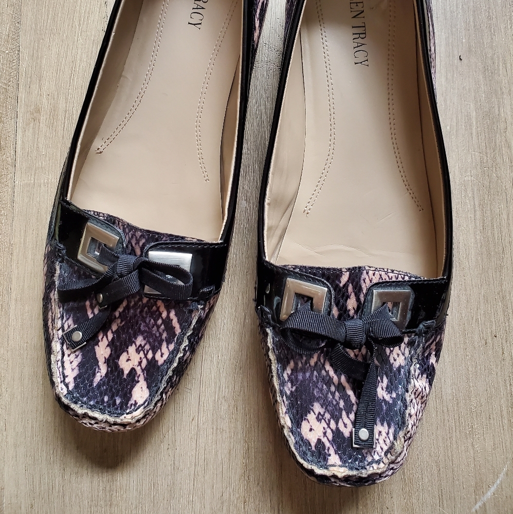 Ellen Tracy snakeskin leather cream black 10